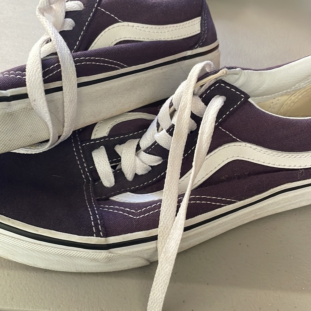 Womens sneakers